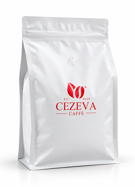 PREMIUM 1Kg - Ciocolată cu lapte · Caise · Mure · Brioșă cu fructe